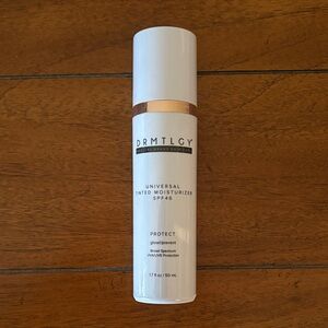 DRMTLGY Universal Tinted Moisturizer SPF 46 - Cream
